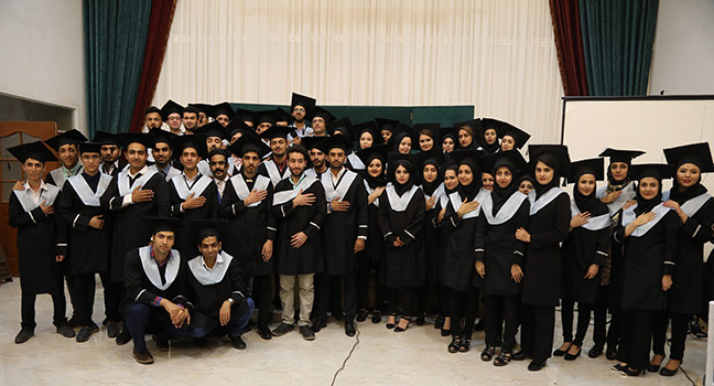 جشن فارغ التحصیلی